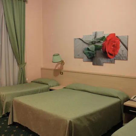 프리실라 호텔 3*