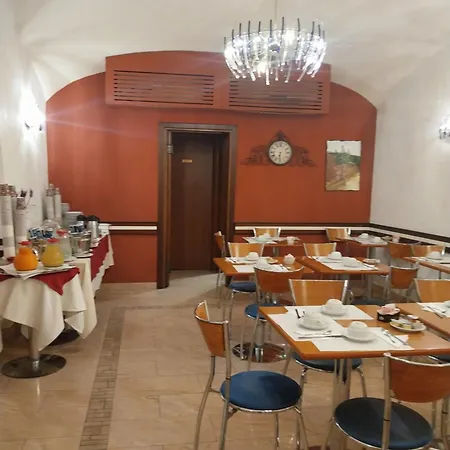 Priscilla Szálloda 3*