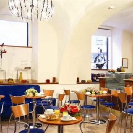 Priscilla Szálloda 3*